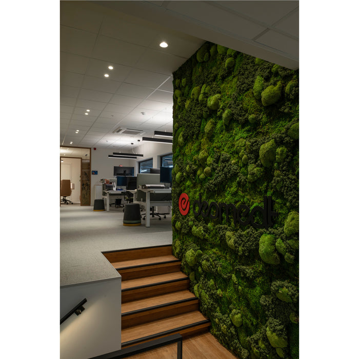 Similar figure of SLV Aluminium NEW TRIA® UNIVERSAL 68, recessed ceiling light, 2500/3000/4000K, 38°, IP 20 / IP 65, round, white