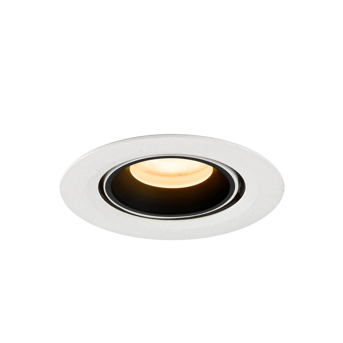 Recessed ceiling light fixture in white metal with a matte finish, featuring a warm yellow LED bulb and designed for flush mounting.